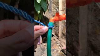 Great knot skill for a garden hose at home!