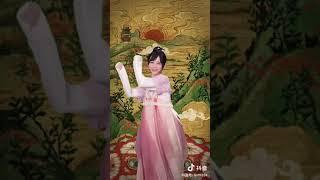 China Yang Fuyu- 杨馥羽- Dương Phức Vũ//