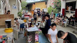 SRC FIREWORKS MAAGANG NAG-KAKA UBUSAN  ANG PANINDA NGAYON TAON WALA PANG PASKO HABOL NA HANGAT MERON