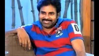 Pawan Kalyan laughing for Suma Anchoring