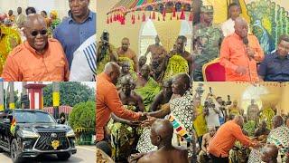 BREAKING!PRESIDENT AKUFFO ADDO PAID HOMAGE TO OTUMFUO @ MANHYIA PALACE WATCH HAPPENED