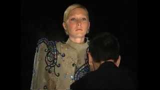 Viktor & Rolf Fall 1999 Haute Couture Fashion Show (full)