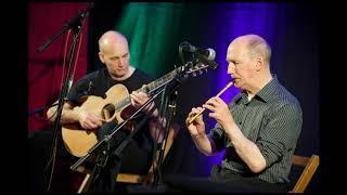 "Colonel Fraser's Return To Scotland / The Rothiemurchus Rant" - Kenny Hadden & Ron Pirrie : 2001
