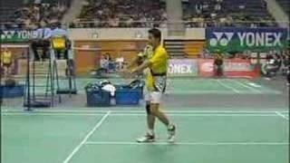 Taufik test his new racket