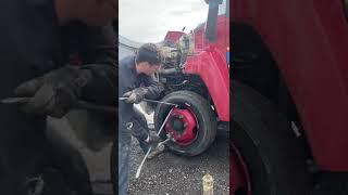 19.5 Tire Installation Tips and Tricks     #tiredoctor #tireguy #tires #tirerepair #tiretech #viral