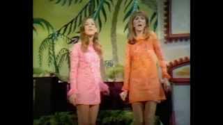 SERGIO MENDES & BRASIL 66: Lani Hall & Janis Hansen / GOING OUT OF MY HEAD   (((STEREO)))