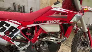 Обзор Regulmoto Holeshot Red.#holeshot #enduro