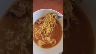 waiwai mama yumyum
