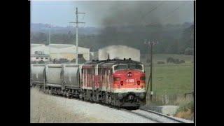 Australian diesel locomotives, including 44 class Alco streamliners - Southern Highlands - Sept 1993