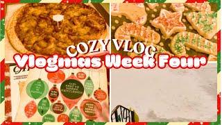 LETS GET FESTIVE | VLOGMAS WEEK 4 