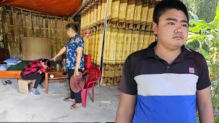 Phong went to his mother's house to borrow money. Can your mother help you pay that debt?