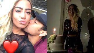 Neymar e Bruna Marquezine em aniversário de irmã do Ney