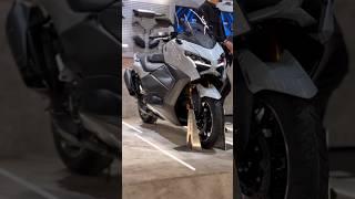 tmax tech max 2025  COLOUR:CERAMIC GREY🩶 #tmax #yamaha #tmax560