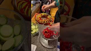  Готовим вегетарианское блюдо для семейного обеда. 🫑 Красочно и вкусно! 