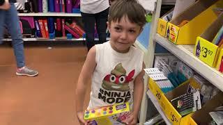 Back to School  Shopping - Learn and Play with Zack