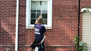 WINDOW CLEANING/WASHING // limpieza de ventanas // TRAINING WOTH ERIC THOMAS BLAND //