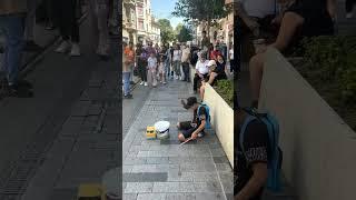 길거리 드럼연주 street drumming