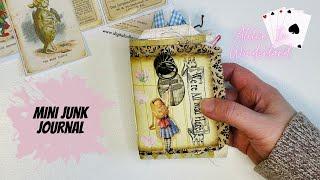 Mini Junk Journal - Alice In Wonderland / Digital Collage Club / Beebeecraft / Liz The Paper Project