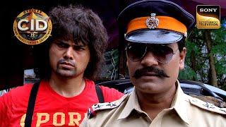 CID Officer Abhijeet क्यों घूम रहा है Inspector के भेस में? | CID | Full Episode