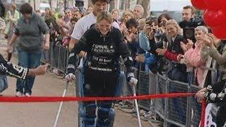 'Bionic' woman Claire Lomas completes London Marathon