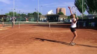 Guillermo Vilas Tennis Academy. Federica Grazioso training on clay court