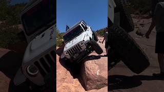 THAR ROXX Vs Jeep Wrangler performance ( How impressive THAR ROXX )