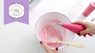 How to make Royal Icing for Cookies / Eiweißspritzglasur für Kekse