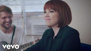 Carly Rae Jepsen - I Really Like You (Make Room Concert)