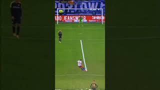 Hakan Calhanoglu's insane knuckleball freekick