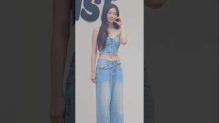 '솔로지옥4' 이시안, 청량한 청청 패션