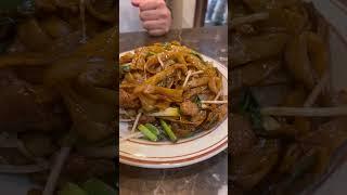 Hong Kong local food｜sweet and sour pork｜stir-fried beef noodle