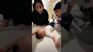 Rayyanza udah tau mana mama papa dan aa nya #nagitaslavina #raffiahmad #rafathar #rayyanza #rans