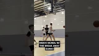 MEKHI McNeil w/THE BREAK AWAY DUNK!! #basketballislife #reppinteamwalker4life