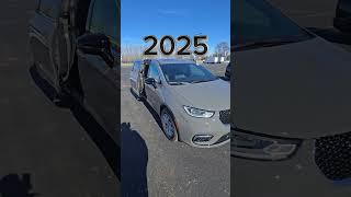 2025 Chrysler Pacifica Select AWD