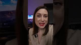 Подписывайтесь на мой канал! Тут много полезных видео про красоту и любовь к себе