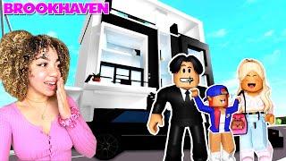 I Got Adopted By RICH Parents In BROOKHAVEN!! (Roblox Brookhaven RP)