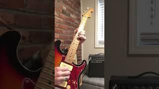 FUNKY FINGERSTYLE BLUES LICK #shortsfeed #guitar