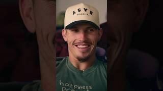 he runs like a lizard? #Netflix #TheClubhouse #JarrenDuran