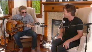 Pat Monahan Shows Off His Incredible Voice on "Drops of Jupiter" with Sammy Hagar