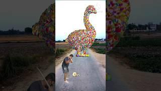 The mascot vibrato assistant placedonthe football field is popular, co-produced, creative new spe
