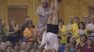 BKS Iyengar -  sirsasana yoga pose (correct headstand)