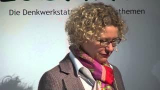 Claudia Kessler - Für die Erde ins All (der Blick aufs Ganze) // GLOBART Academy 2014