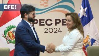 Dina Boluarte se reúne con Gabiel Boric en cumbre APEC para impulsar sus economías