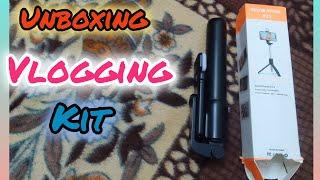 Geet vlogs  | Unboxing vlogging kit 