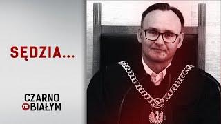 Kariera byłego rzecznika praw dziecka, a obecnie sędziego Mikołaja Pawlaka [Czarno na białym TVN24]