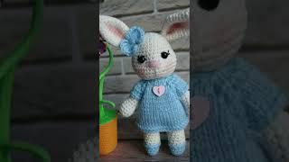Милые зайки крючком! Бесплатные МК. IRINELY.ART схемы вязания крючком #shorts