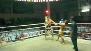 Joel (Tiger Muay Thai) scores a 1st round KO at Patong Muay Thai Stadium