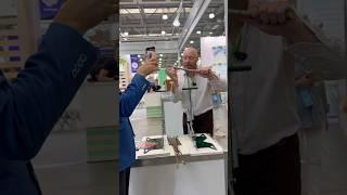 Презентация гильотины на выставке в Крокус Экспо