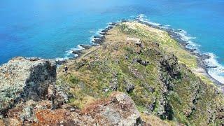 howzitboy hikes:The bunkers at Kaena point