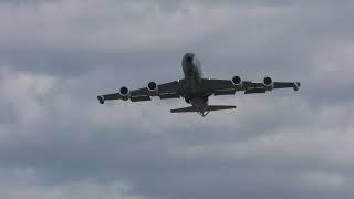 good USAF KC135 60 0333 takes off  RAF Mildenhall 26Apr18 128p